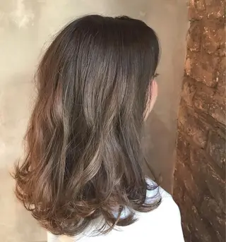 セミロング カラー パーマ ヘアアレンジ 髪質改善 Daisukiのヘアスタイル