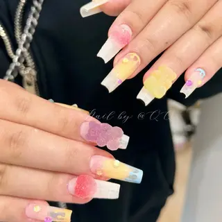 ネイル 大久保YISnail スカルプ専門店のネイルデザイン