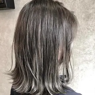 カラー 似合わせカット🎀 上谷 汐織のヘアスタイル