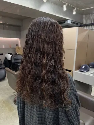 ロング パーマ ロングパーマ/ボブ/ 表参道/aoba🩵のヘアスタイル