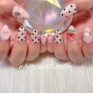 ネイル white nail salonのネイルデザイン