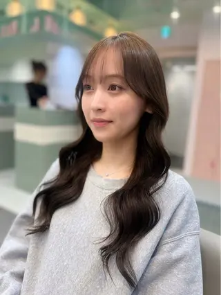 ロング ヘアアレンジ ねね🍒ストレート/ 似合わせカラー🍒のヘアスタイル
