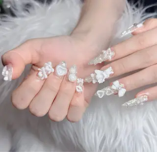 ネイル Lenie Nail Okuboのネイルデザイン