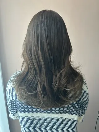 ロング カラー hubhair レイヤー/透明感のヘアスタイル
