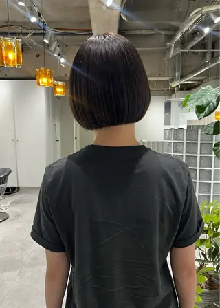 ショート 山本 麗のヘアスタイル