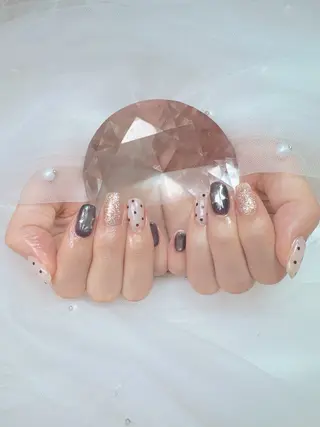 ネイル Queeens nailのネイルデザイン