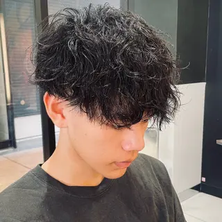 ショート パーマ メンズ メンズヘア特化 崎田 成人のヘアスタイル