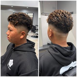 ショート カラー パーマ 田中 佑紀のヘアスタイル