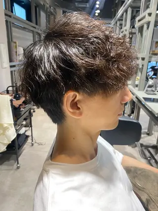 パーマ メンズ 似合う髪型見つけます AYAKAのヘアスタイル