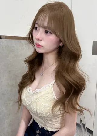ロング 🎀ダブルカラー/ 透明感カラー/翼🎀のヘアスタイル