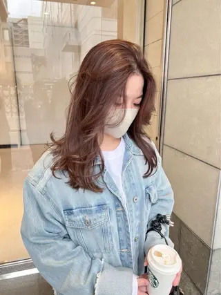カラー 矢代 さくらのヘアスタイル