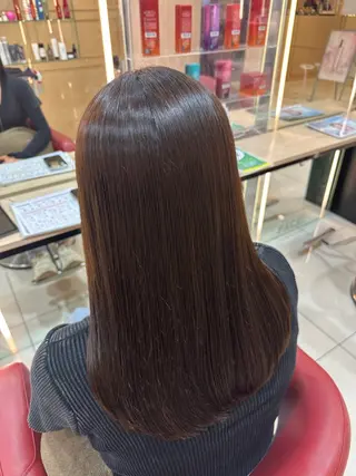 セミロング カラー 透明感オリーブ🫒 ×レイヤーMIKUのヘアスタイル