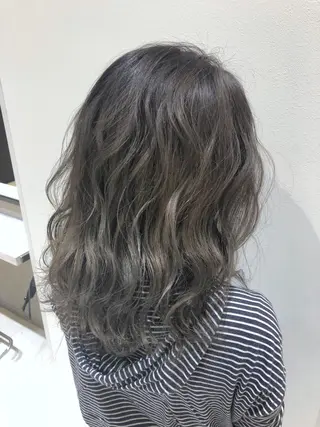 ミディアム カラー 酒井 敬之のヘアスタイル