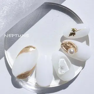 ネイル NEPTUNE 自由が丘店のマツエク・マツパデザイン
