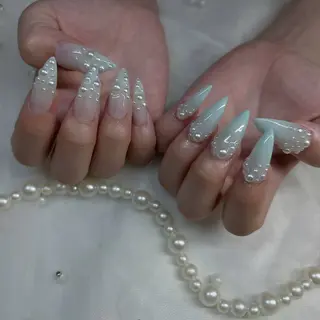 ネイル BlueDaisy 栄本店のネイルデザイン
