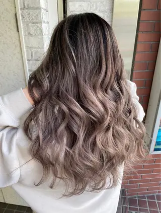 ロング カットモデル募集 ✨MIAのヘアスタイル
