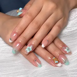 ネイル y yのネイルデザイン