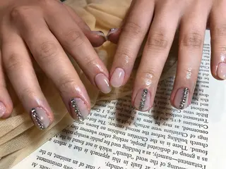 ネイル パラあり！フィルイン 美フォルムのネイルデザイン