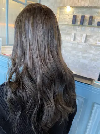 ロング カラー 猪ノ原 弘子のヘアスタイル