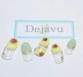 ネイル Nail salon Dejavu 🌿のネイルデザイン