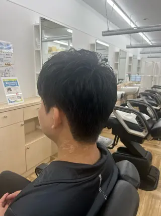 ミディアム メンズ トミオカ ⸌⍤⃝⸍のヘアスタイル