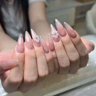 ミディアム YUME Nail Beautyのネイルデザイン