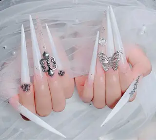 ネイル Lenie Nail Salonのネイルデザイン
