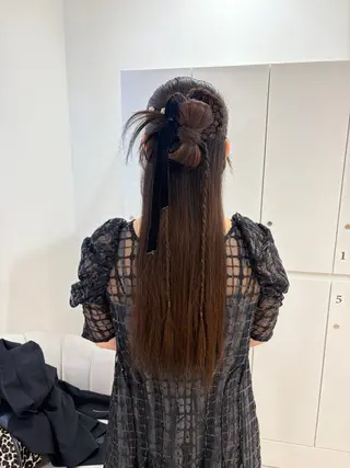 ロング ヘアアレンジ ヘアセット/レイヤー 縮毛矯正/はるか🎀のヘアスタイル