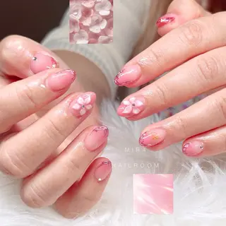 ネイル MIRA NAILROOMのネイルデザイン