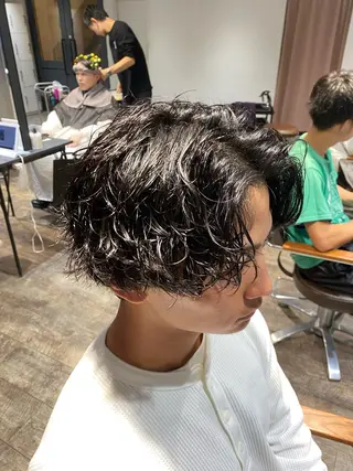 ショート パーマ メンズ 大阪/メンズパーマ /海外風/江﨑翔のヘアスタイル