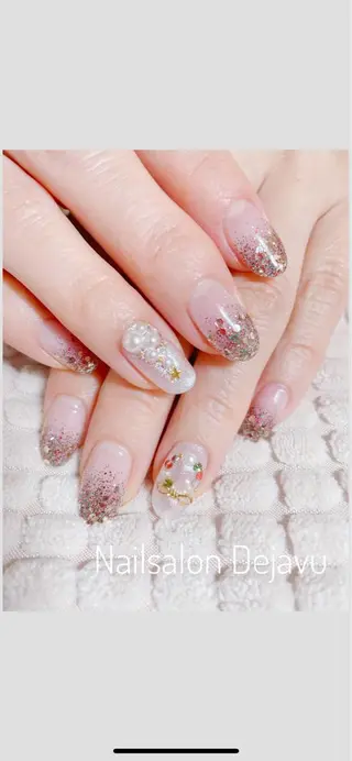ネイル Nail salon Dejavu 🌿のネイルデザイン
