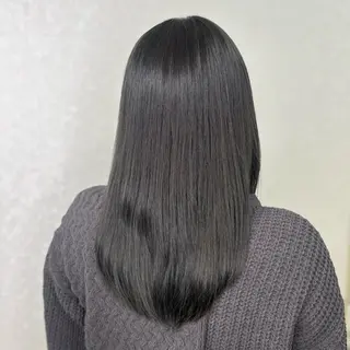カラー ハルミヘアリゾート 蒼唯のヘアスタイル