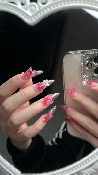 ネイル VIREA Nail Salonのネイルデザイン