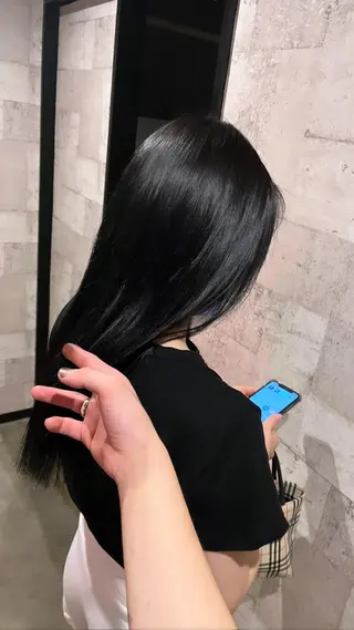 セミロング カラー Sherry大国町 HIKARUのヘアスタイル