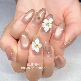 ネイル R inのネイルデザイン