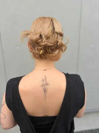 ヘアアレンジ YUSUKE (ユウスケ)のヘアスタイル