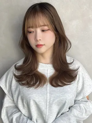 セミロング 暗色カラー/レイヤー 🩶KAITOのヘアスタイル