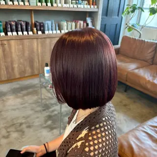 ショート カラー MOMO anan AVEDAのヘアスタイル