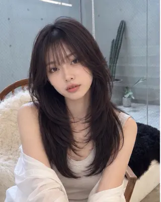 セミロング pia 薬院のヘアスタイル