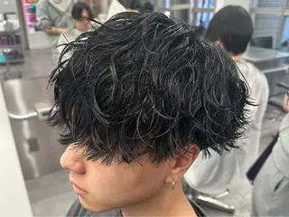 ミディアム パーマ メンズ メンズ特化🔥 渡邉愛斗のヘアスタイル