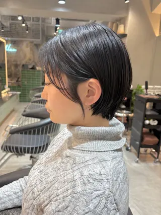 ショート オリーブベージュ/ボ ブ縮毛矯正たまき🧡のヘアスタイル