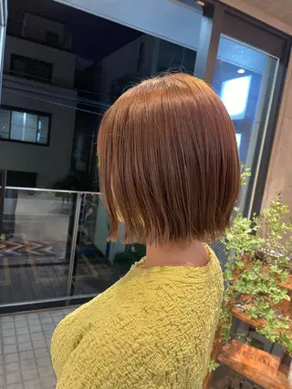 ミディアム カラー kana .のヘアスタイル
