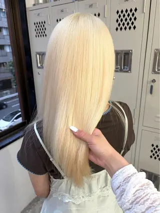 セミロング エクステ/大人可愛い カラー🩷RINAのヘアスタイル