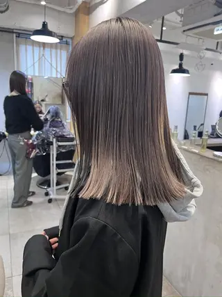 ミディアム カラー オリーブカラー/ 赤み消し特化/トモキのヘアスタイル
