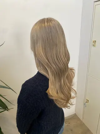 ロング カラー 藤野 凪沙のヘアスタイル