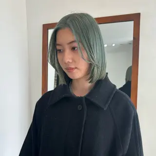 ミディアム カラー 的場 莉音のヘアスタイル