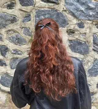 ロング カラー minami🪷 暖色カラーのヘアスタイル