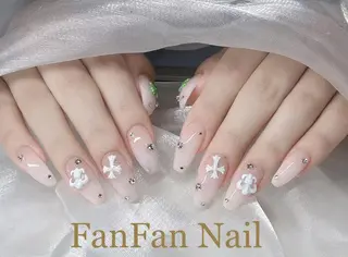 ネイル Mona FanfanNailのネイルデザイン