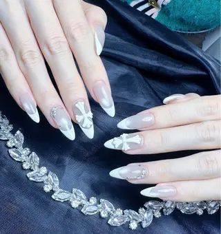 ネイル Lyna 池袋のネイルデザイン