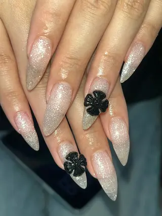 ネイル schon 🎀saraのネイルデザイン